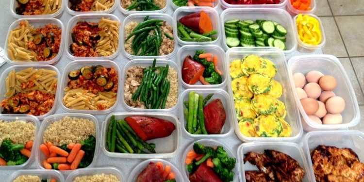 4 Healthy Snacks Food Which you must carry for your Next Road Trip!