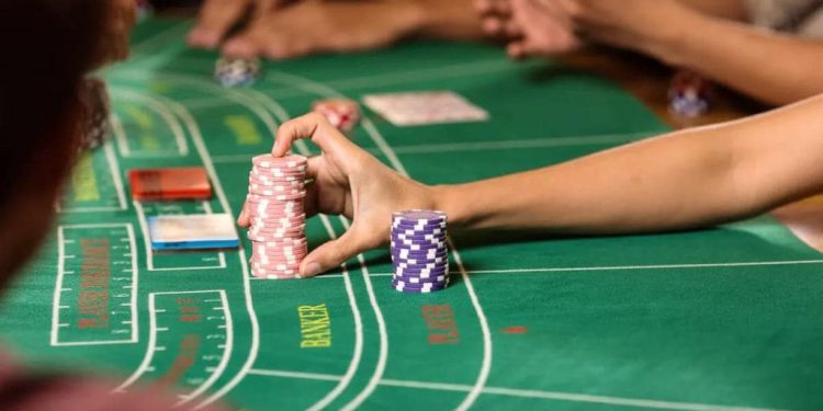 Playing Baccarat Online With Friends