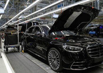 CAR MAKERS INCLUDING VOLKSWAGEN, DAIMLER, GM, AND RENAULT ARE FACING A CRIPPLING SHORTAGE OF SEMICONDUCTORS; VOLKSWAGEN SAID IT’LL PRODUCE 100K FEWER CARS IN Q1 (FINANCIAL TIMES)