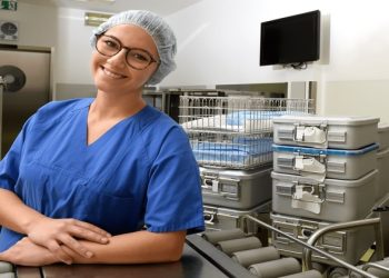 Mobile And Rigid Sterile Tool Containers