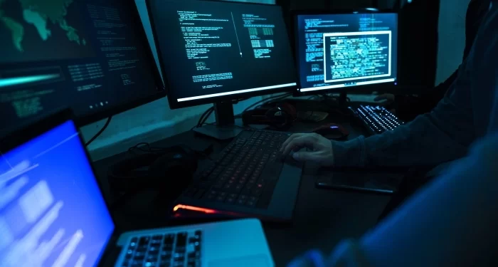 CLEARSKY RESEARCHERS SAY HEZBOLLAH’S CYBER UNIT LEBANESE CEDAR HACKED 250+ UNPATCHED ATLASSIAN AND ORACLE SERVERS AT TELECOMS AND ISPS IN US, UK, ISRAEL, MORE (CATALIN CIMPANU/ZDNET)