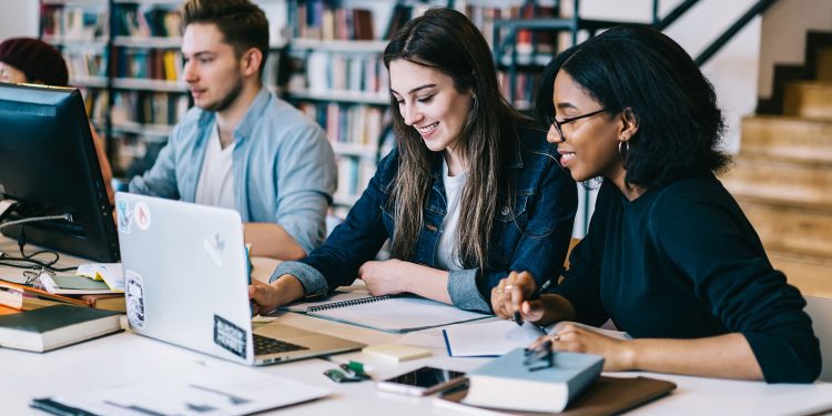 How to choose a law school? 7 things to consider