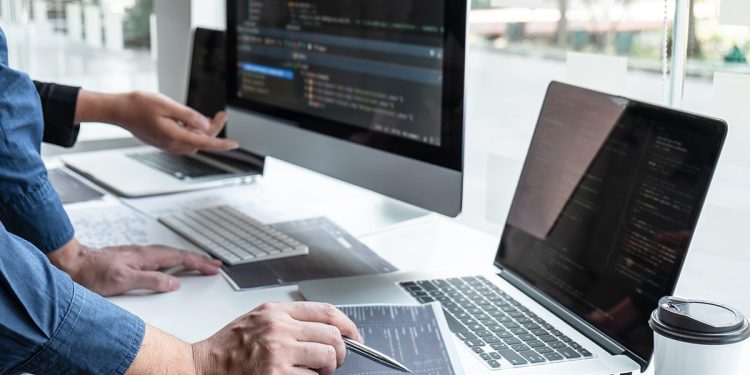 How Is It Possible To Effectively Outsource Web Development in 2023?