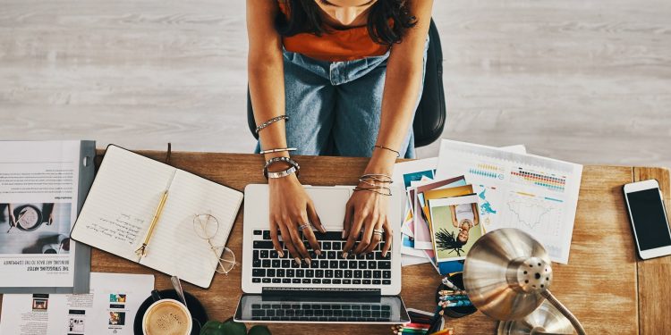 9 Habits to Help You Build a Personal Brand Identity