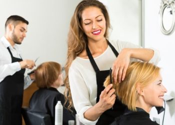 5 Reasons Why Your Salon Needs a Salon Booking Software