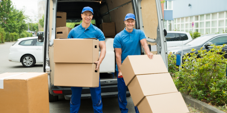 How to Select a Moving Company Based on Cost 