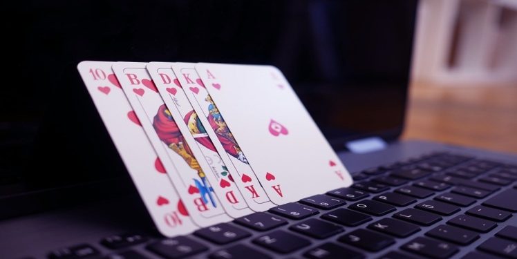 Tips When Teaching Beginners How To Play Poker