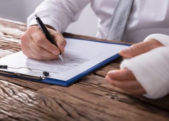 When Does Workers’ Comp Start Paying? 