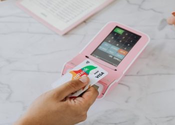 Advantages That Pre-Paid Cards Provide To Both Individuals And Companies