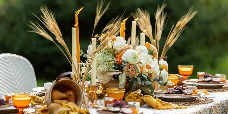 Tips for Throwing an Unforgettable Outdoor Thanksgiving Celebration