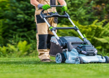 7 Benefits of Electric Lawn Mowers