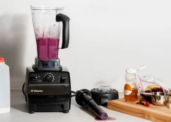 Six Awesome Aspects You Can Learn about Blenders