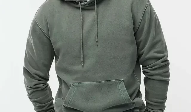 Hoodies are the perfect winter wardrobe staple for all of these reasons