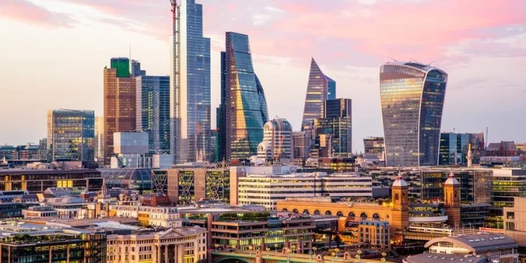 Top Considerations for First-Time Property Buyers in London