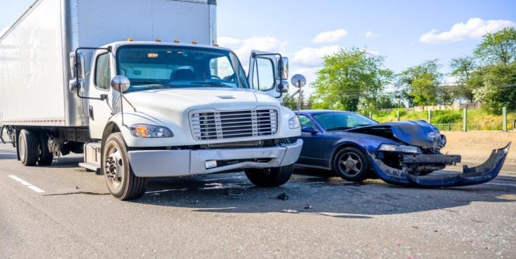 Medical Expense Damages Claim if Injured in a Manhattan Truck Accident