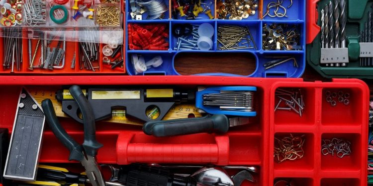 Must-Have Items For Your Tool Bag