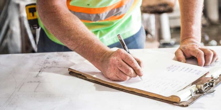 Who is an electrical estimator?