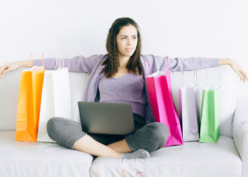 The Emergence Of Digital Wardrobes: How Technology Is Changing The Way We Buy Clothes Online