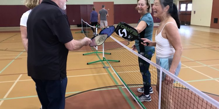 Why Pickleball is So Addicting and Popular Around the World