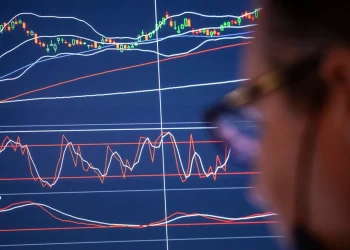 “Analyzing Vision Energy Corporation Stock”