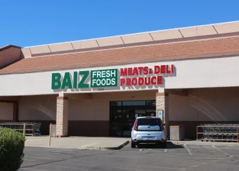 Exploring the Baiz Market Scene