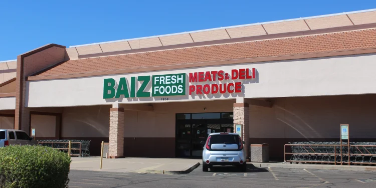 Exploring the Baiz Market Scene