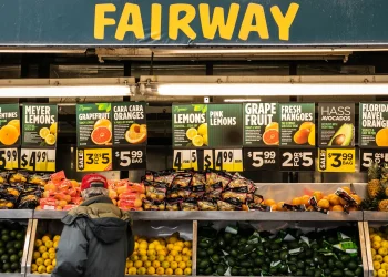 Exploring Fairway Market: A Grocery Shopping Experience