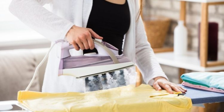 What’s the Difference Between Heat Transfer Vinyl & Iron On Vinyl?