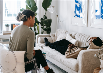 How a Psychologist  Can Help You