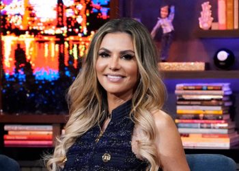 Adriana De Moura Net Worth, Career, Age, Height & Weight, FAQ