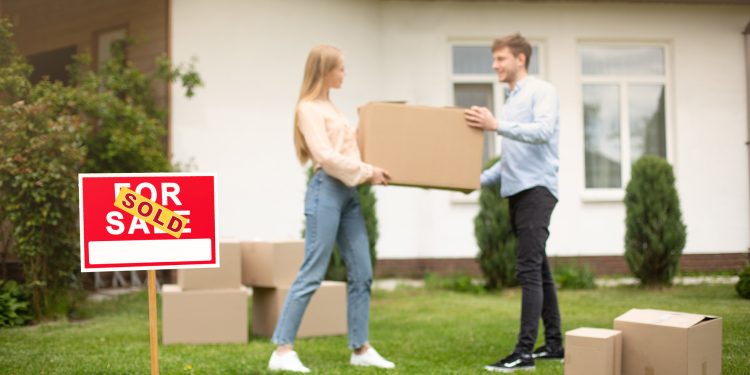 What to Look for When Buying Yard Signs in Seattle