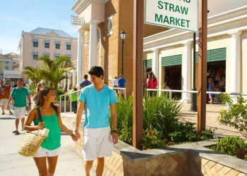 Exploring Nassau’s Straw Market