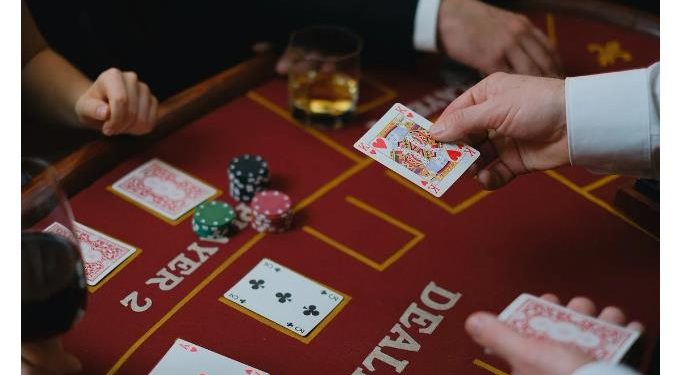 Experience the Thrill of Live Casino Games