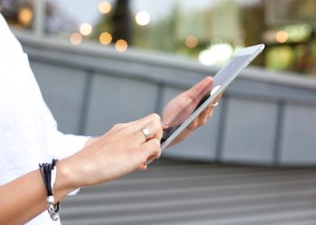 Essential Tips to Control and Monitor Employee Spending