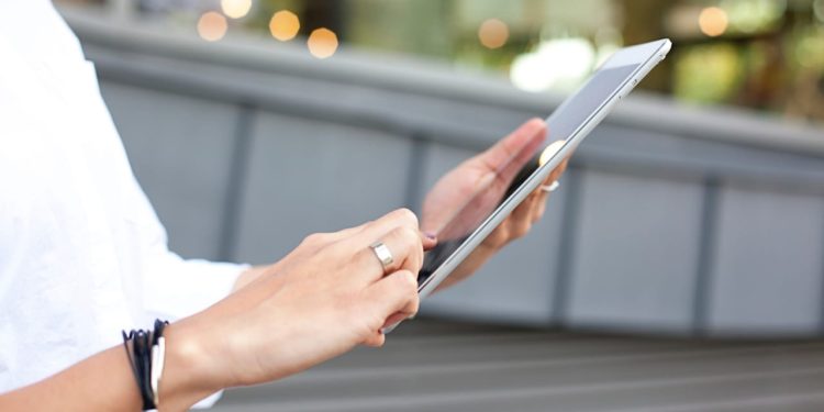 Essential Tips to Control and Monitor Employee Spending