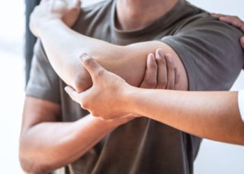 The Benefits of Massage Therapy and Osteopathic Treatment for Acute Injuries
