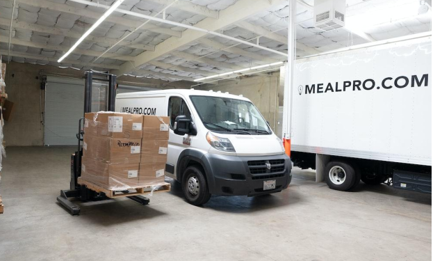 What can you expect from a comprehensive freight transportation service?