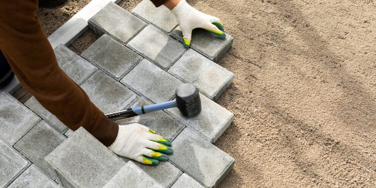 Is a Paver Patio the Right Choice for Your Outdoor Space?