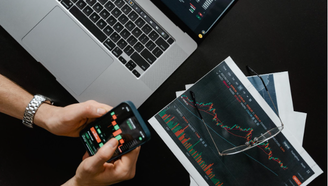 Harnessing the Power of AI in Digital Marketing