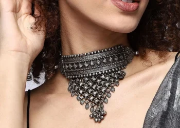 What Separates Sterling Silver Earrings From Oxidised Silver Earrings