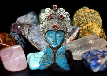 Gemstone Jewelry of the Ancient World: A Journey through Time