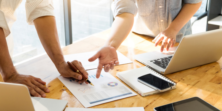 Unlocking Consumer Insights: 4 Market Research Tips for Success