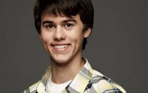 John Luke Robertson Net Worth: Career, Life, and Earnings Revealed