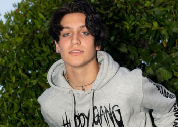 Chase Hudson Bio: Age, Net Worth, Girlfriend, and Facts
