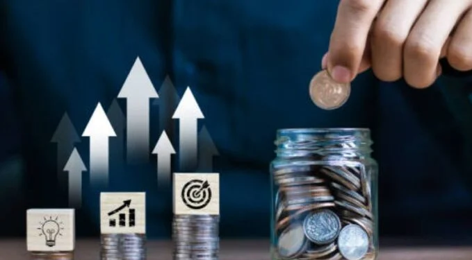 GoMyFinance.com Saving Money: Simple Hacks to Save Big