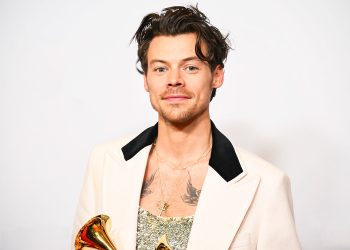 Harry Styles Height, Age, Girlfriend & More You Didn't Know