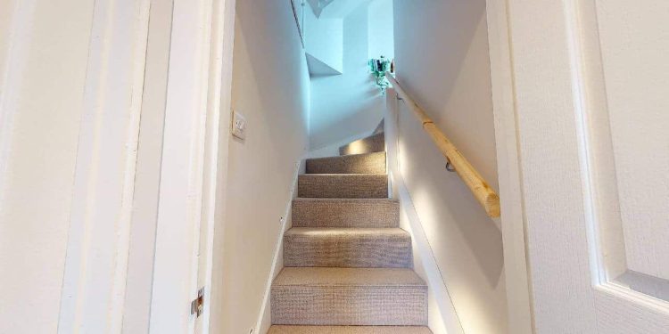 The Loft Conversion Dilemma: Who Should You Trust?